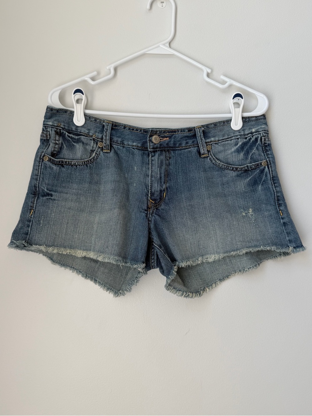 Old Navy Ultra Low Waist Denim Shorts Blue Y2K Raw Hem Distressed Womens 12